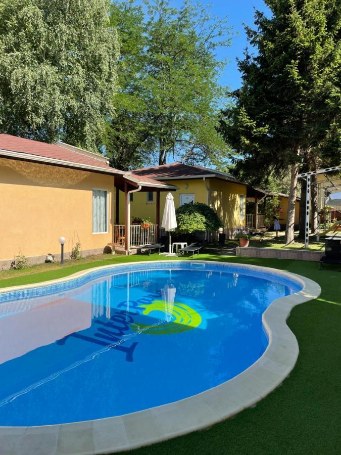 Holiday Village Interpark كرانيفو المظهر الخارجي الصورة