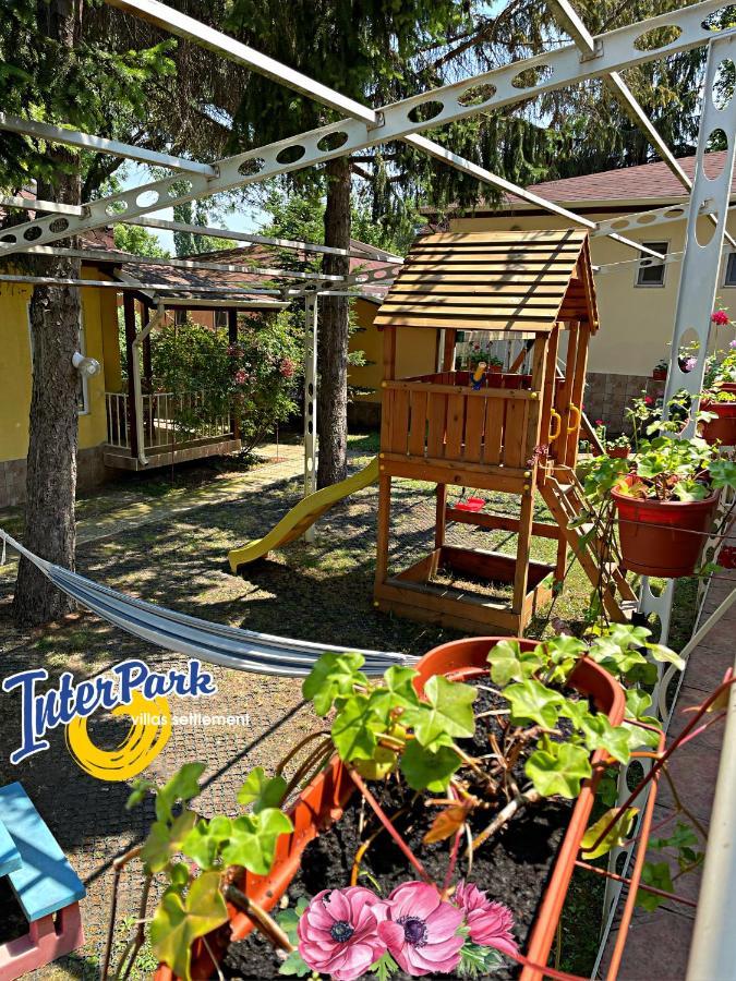 Holiday Village Interpark كرانيفو المظهر الخارجي الصورة