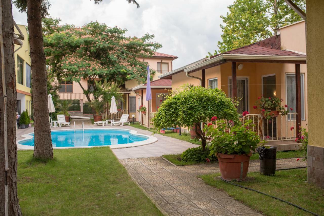 Holiday Village Interpark كرانيفو المظهر الخارجي الصورة